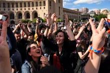  Friedlichen Protestbewegung am Nachmittag des 23. April  zur Veränderung des politischen Systems 